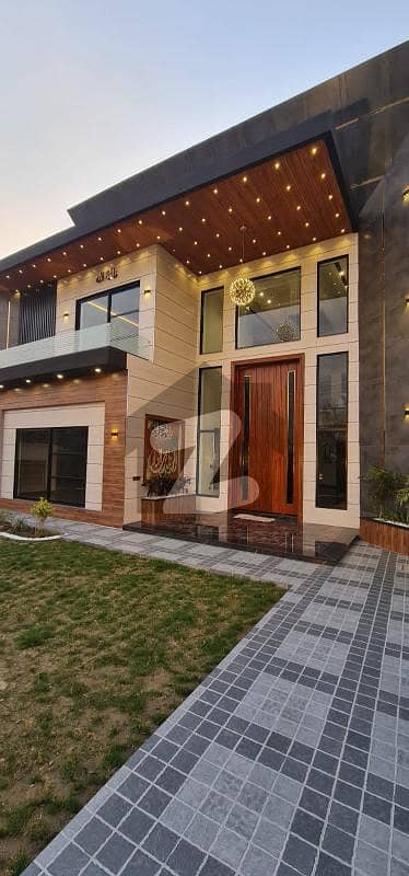2 KANAL BRAND NEW ULTRA MODERN HOUSE FOR SALE ON MAIN DOUBBLE ROAD