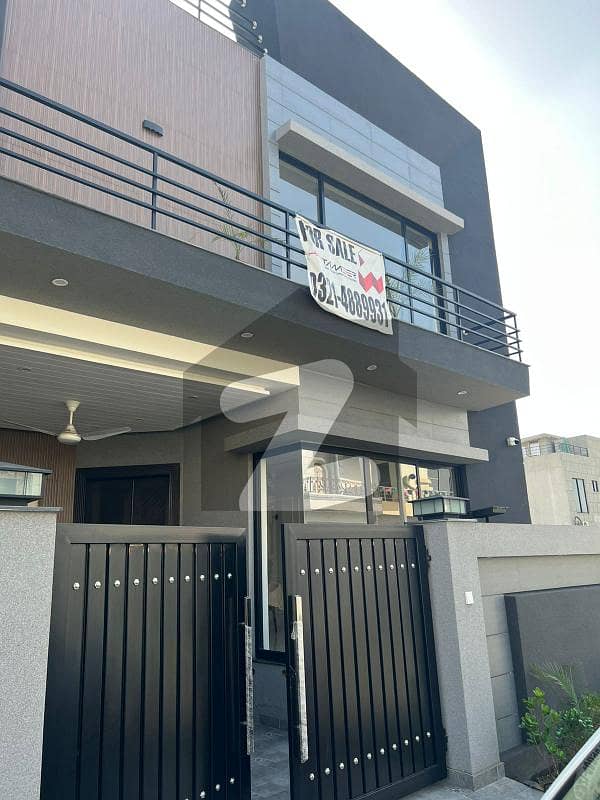 Luxury Location House For Sale In DHA Phase 4 DD
