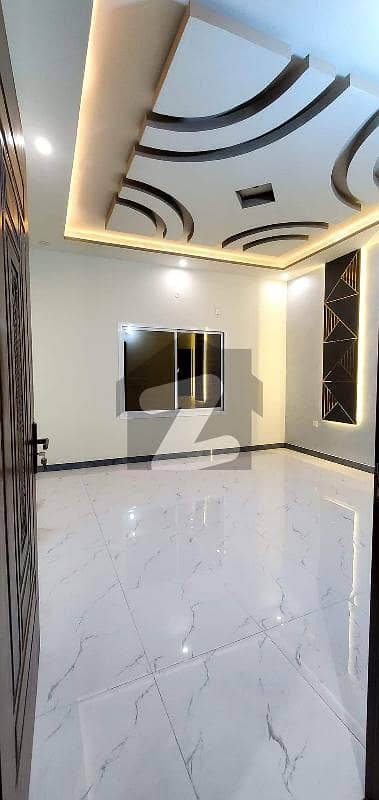 نارتھ ناظم آباد ۔ بلاک بی نارتھ ناظم آباد,کراچی میں 6 کمروں کا 19 مرلہ مکان 5.8 کروڑ میں برائے فروخت۔