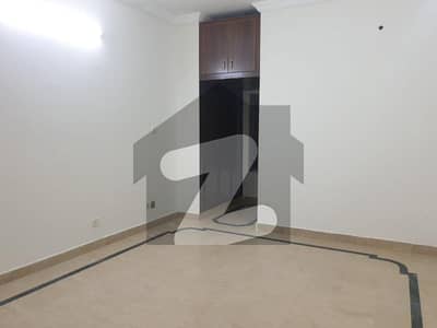 F10/3 House for rent
