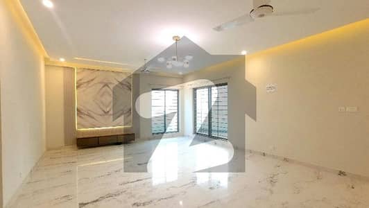 A Well Designed Flat Is Up For rent In An Ideal Location In Lahore