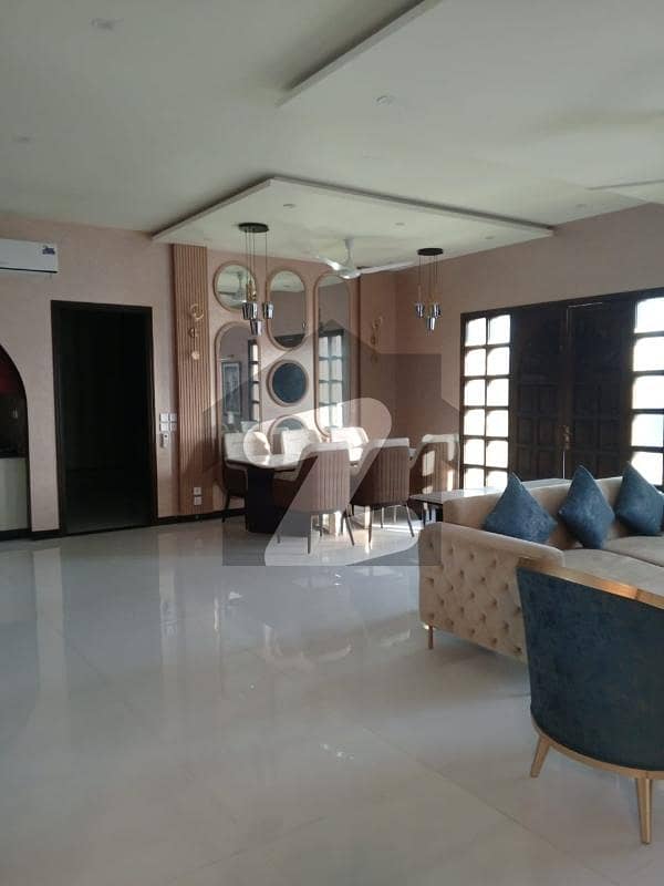 ڈی ایچ اے فیز 6 ڈی ایچ اے ڈیفینس,کراچی میں 7 کمروں کا 2 کنال مکان 21.0 کروڑ میں برائے فروخت۔