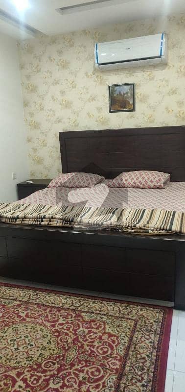 1 bed brand new luxury furnished flat apartment available in bahria town lahore
