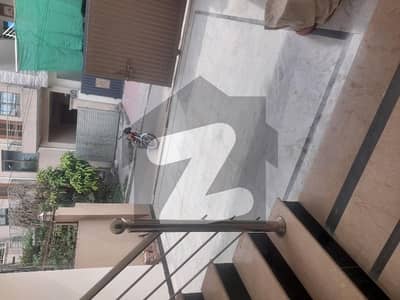 in p w d 10marla House 4bedroom rent dimnd 1 lac