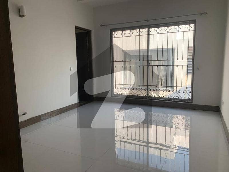 1 Kanal Upper Portion For Rent In Dha Phase 4