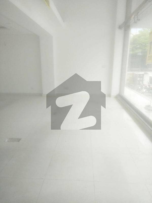 4 Marla Commercial Ground Floor Available For Rent