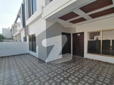 Prime Location Buch Executive Villas 5 Marla House Up For rent
