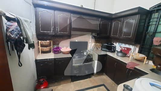 5 marla upper portion for rent