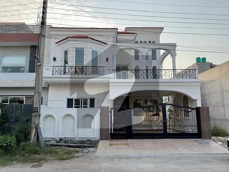 Perfect 10 Marla House In Wapda Town Phase 1 For sale