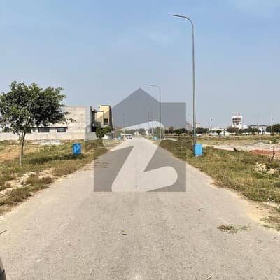 1318 Corner 05 Marla Ultra Hot Ideal Location Plot Best Investment Plot for Sale