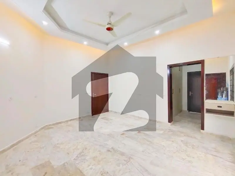 Brand New 1 Kanal Luxury Upper Available For Rent In DHA Phase 2