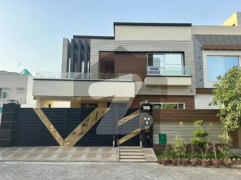 10 Marla Brand New Ultra Modern Lavish House with For Sale In Rafi Block Deal Done With Owner Meeting
