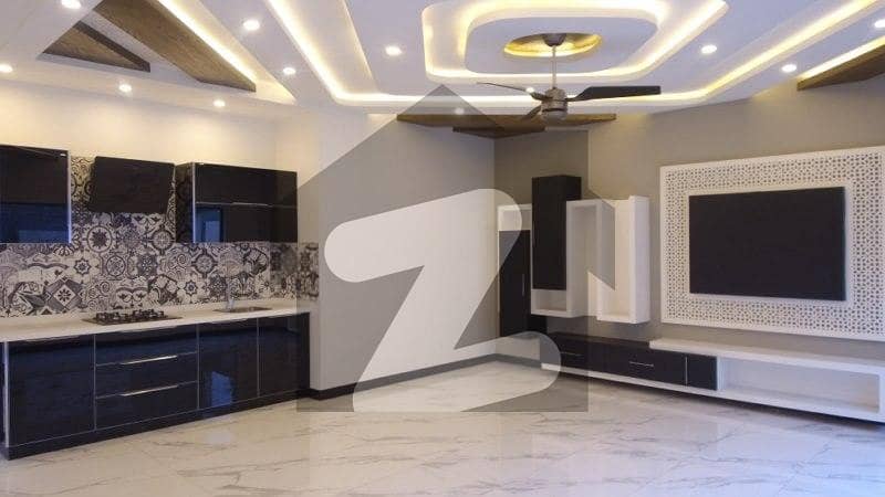 ڈی ایچ اے فیز 7 ڈیفنس (ڈی ایچ اے),لاہور میں 5 کمروں کا 1 کنال مکان 11.0 کروڑ میں برائے فروخت۔