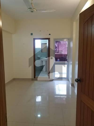 Apartment Available for Rent 3 bedroom DHA Phase 6 Bukhrai Commercial