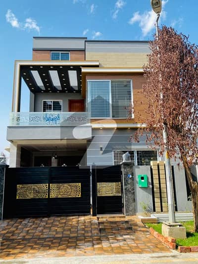 5 Marla brand new modern house behria orchard A block