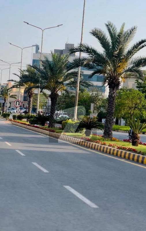 5 Marla Plots Are Available For Sale in Silver Block in park view city Lahore