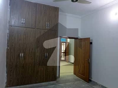 غوری ٹاؤن فیز 1 غوری ٹاؤن,اسلام آباد میں 4 کمروں کا 5 مرلہ مکان 45.0 ہزار میں کرایہ پر دستیاب ہے۔