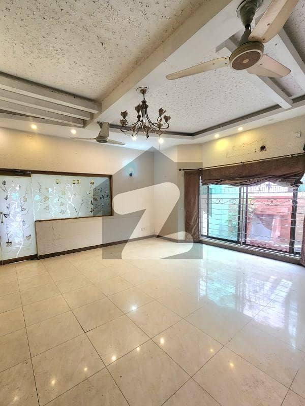 1 Kanal Modern Design Bungalow Available For Rent In DHA Phase 5 Block-M Lahore.