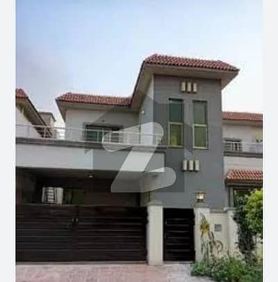 House At Askari 2 Sector B, Near Park, Sialkot Cantt