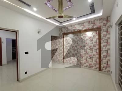 5 MARLA UPPER PORTION FOR RENT CC Block Bahria Town Lahore