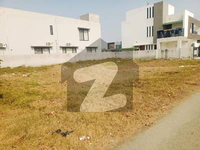HOT LOCATION 1 KANAL PLOT FOR SALE Of DHA PHASE 6, BLOCK E LAHORE