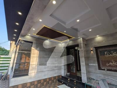 10 MARLA BRAND NEW VIP Luxury Modern Stylish Latest Accommodation Double Storey House Available For Sale In Faisal Town, Lahore With Original Pics Owner Built House