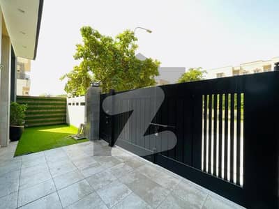8 Marla Modern House For Sale In DHA 9 Town
