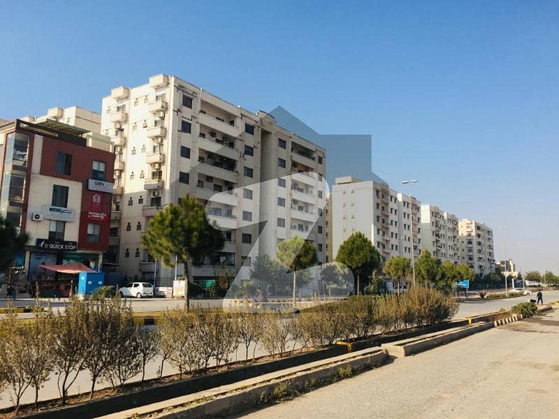 3 Bedrooms Apartment Available For Rent in Askari Tower 1