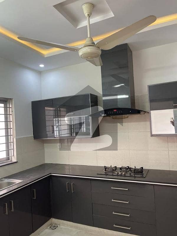 One Kanal Beautiful Upper Portion For Rent In Phase 4, DHA,