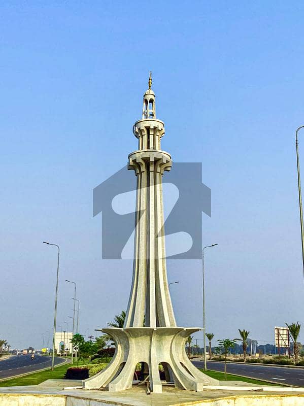 5 Marla Pakistan Square Plot Available
