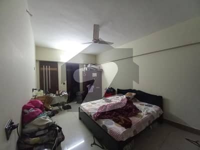 نارتھ ناظم آباد ۔ بلاک بی نارتھ ناظم آباد,کراچی میں 2 کمروں کا 4 مرلہ فلیٹ 1.25 کروڑ میں برائے فروخت۔