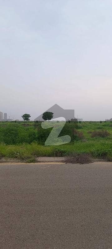 ڈی ایچ اے فیز 8 - زون ای ڈی ایچ اے فیز 8,ڈی ایچ اے ڈیفینس,کراچی میں 6 کنال رہائشی پلاٹ 35.0 کروڑ میں برائے فروخت۔