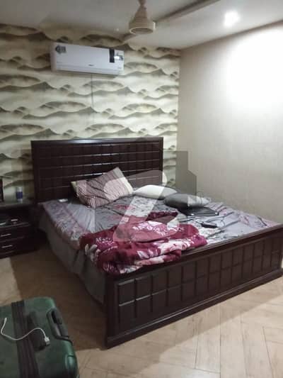 بحریہ ٹاؤن سیکٹر سی بحریہ ٹاؤن,لاہور میں 1 کمرے کا 2 مرلہ فلیٹ 69.0 لاکھ میں برائے فروخت۔