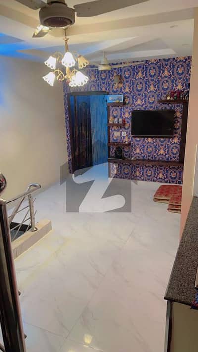 شاداب گارڈن لاہور میں 3 کمروں کا 3 مرلہ مکان 45.0 ہزار میں کرایہ پر دستیاب ہے۔