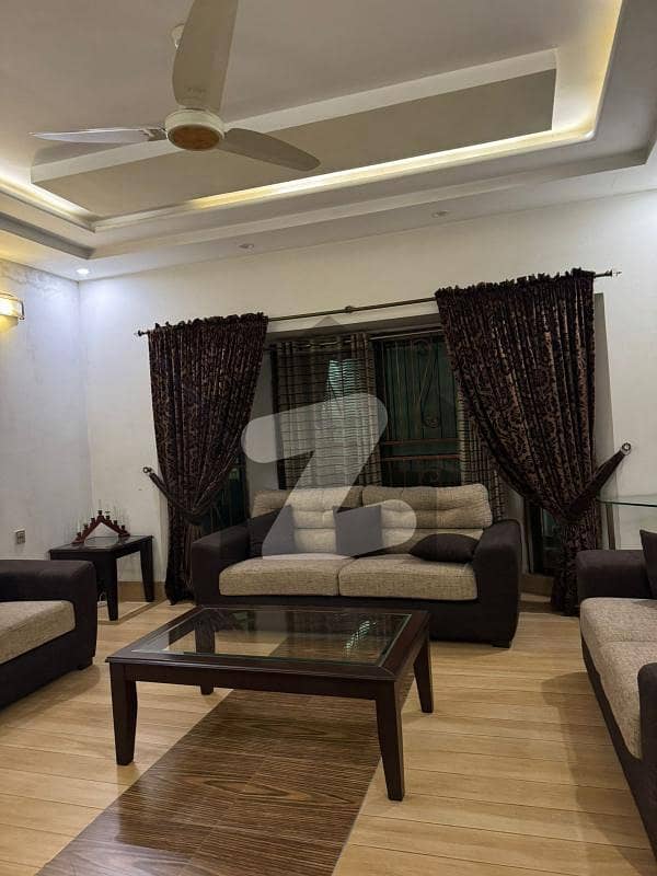 10-Marla Upper portion like brand New for Rent in DHA Ph-8 Lahore Owner Built House.