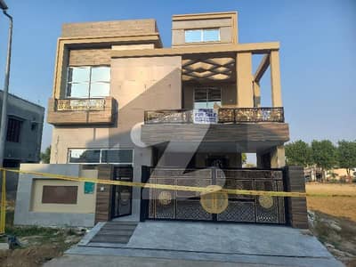 BAHRIA ORCHARD 8 MARLA HOUSE FOR RENT C. BLOCK