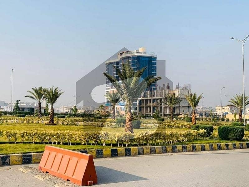 Prime Location Kanal Plot Near Mosque And Park