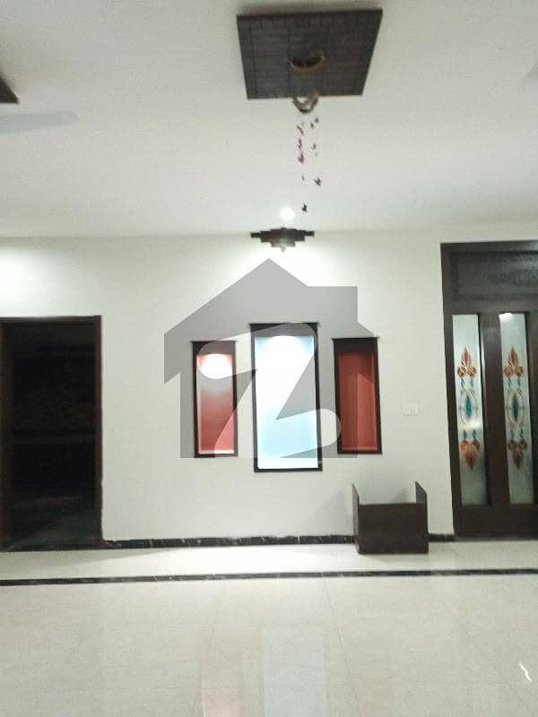 ای ۔ 11 اسلام آباد میں 2 کمروں کا 16 مرلہ مکان 95.0 ہزار میں کرایہ پر دستیاب ہے۔