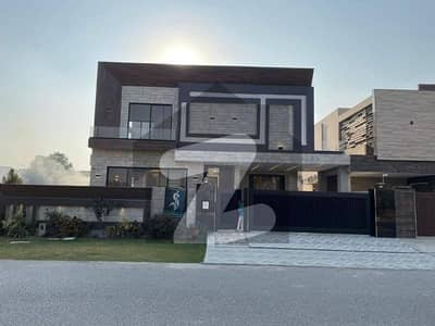 1 kanal Brand New House for sale very reasonable price urgent sale