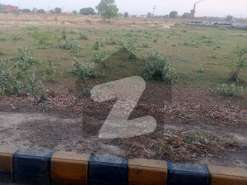 جاتی عمرہ روڈ لاہور میں 10 کنال زرعی زمین 16.0 کروڑ میں برائے فروخت۔