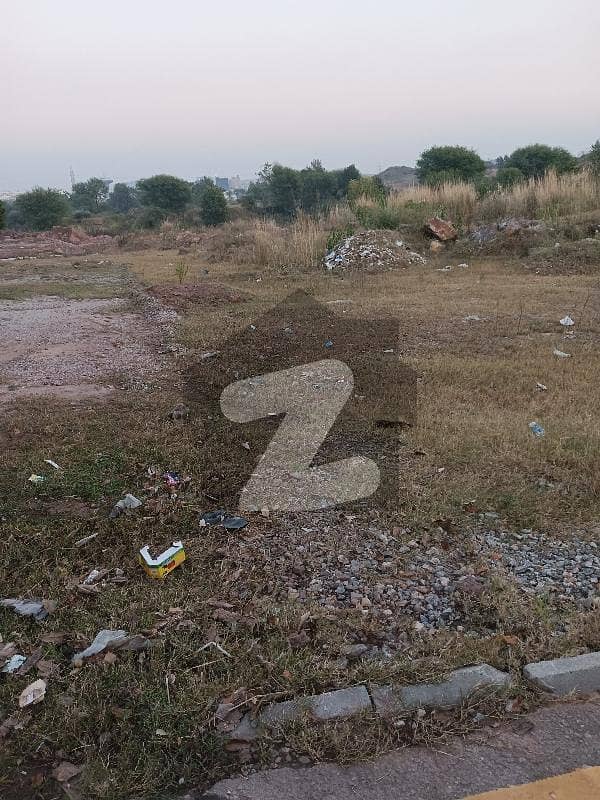 Bahria Enclave Islamabad 8 Marla semi corner residential Ready To Construction Plot For Sale All Dues Clear