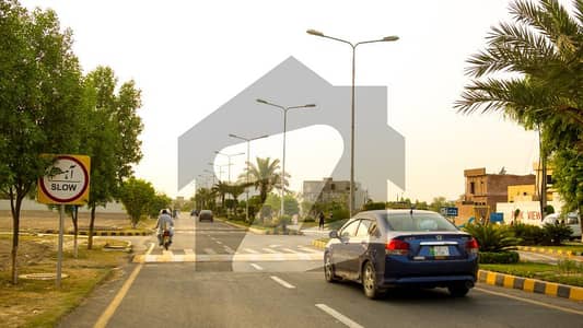 5 Marla Investment Purpose Ideal Location Plot For Sale In Crystal Block Park View City Lahore