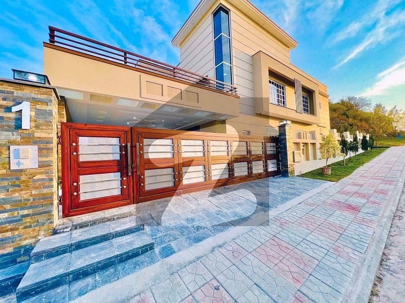Premium 1 Kanal House Is Available For sale In Islamabad