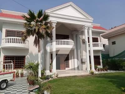 Stunning 1000sq yd Bungalow Available For Rent In DHA Phase 5