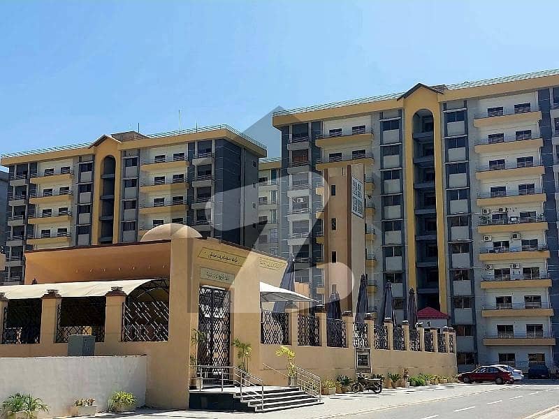 2740 SQ Ft West Open 2nd Floor Flat Located In Askari 5 - Sector J In Karachi