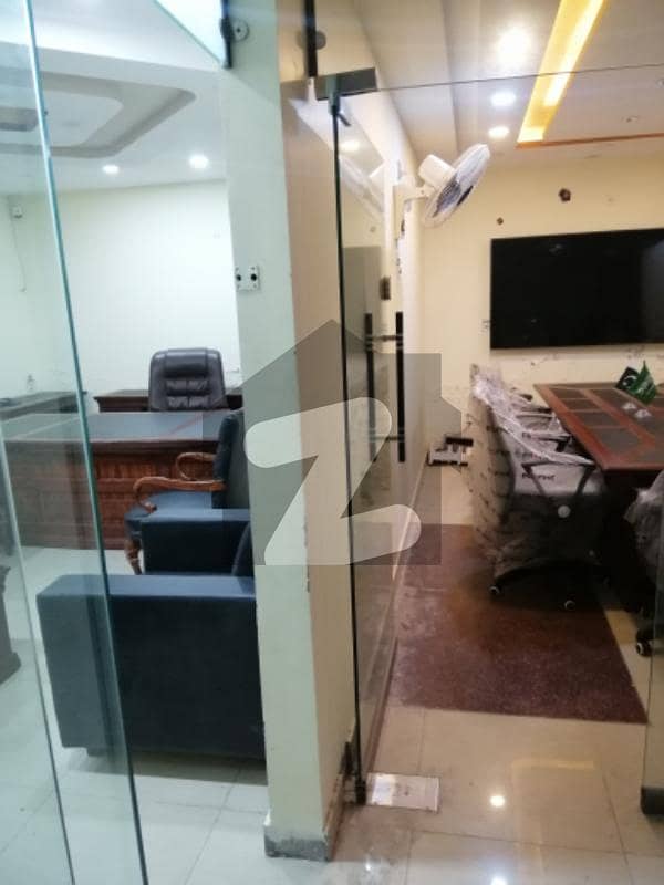 گلبرگ 2 گلبرگ,لاہور میں 3 کمروں کا 4 مرلہ دفتر 1.3 لاکھ میں کرایہ پر دستیاب ہے۔