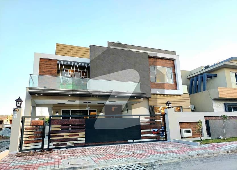Single Unit Kanal House For Sale In Phase 4 Gas Are Installed Original Pictures Are Attached