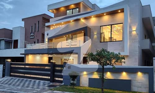 BEAUTIFUL ELEGENT DESIGNER & Solid HOME FOR SALE IN DHA PHASE 2 ISLAMABAD