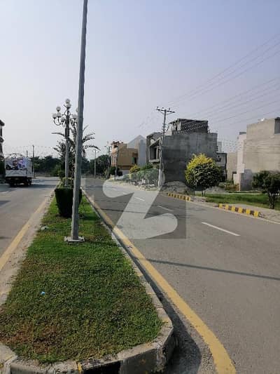وائٹل ہومز ڈی ڈی وائٹل ہومز ہاؤسنگ سکیم,لاہور میں 3 مرلہ رہائشی پلاٹ 35.0 لاکھ میں برائے فروخت۔