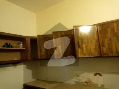 HOSTEL CITY UPPER PORATION 2 BED BECHLOR FAMILY 5M. 26000